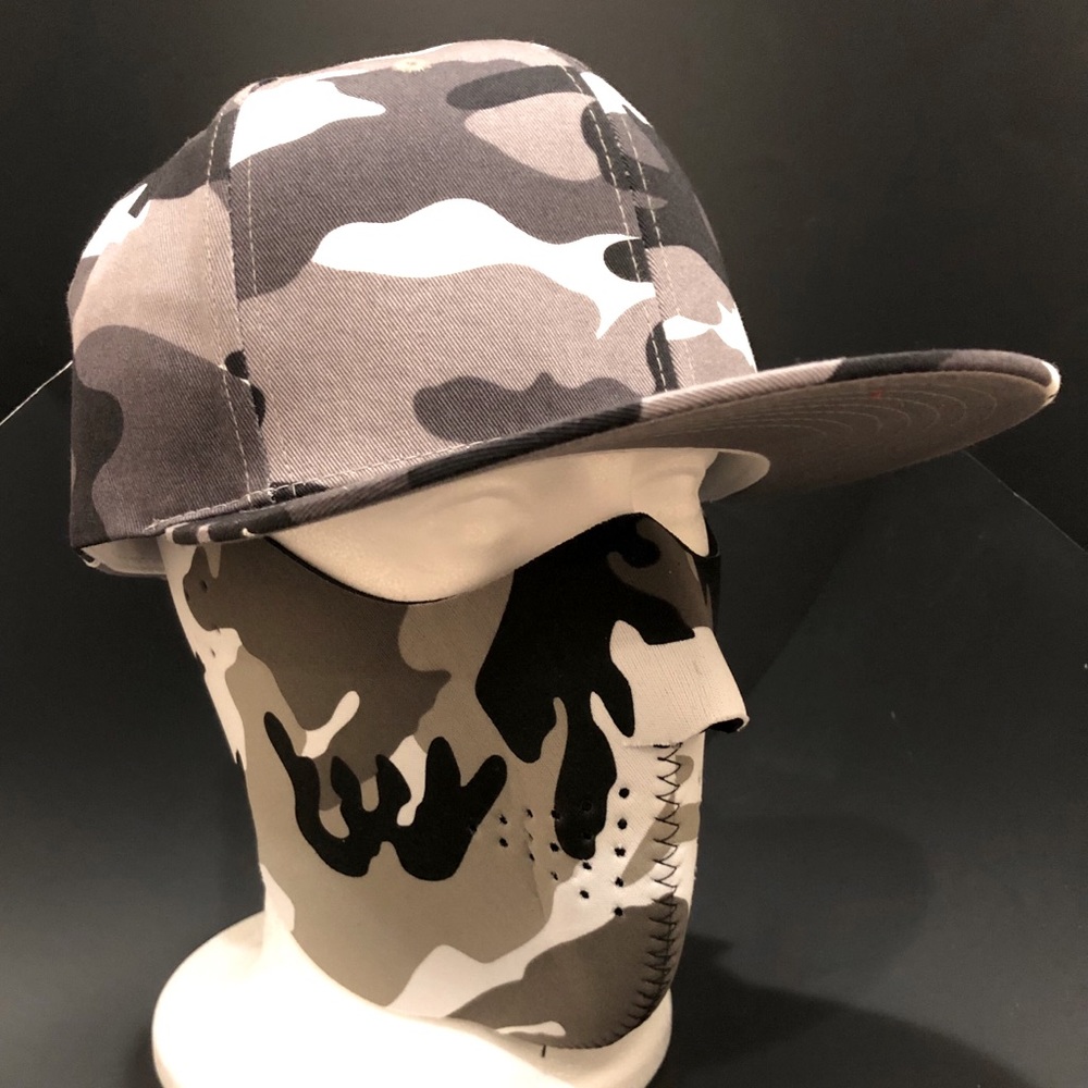 Army camo SnapBack W/ matching mask set